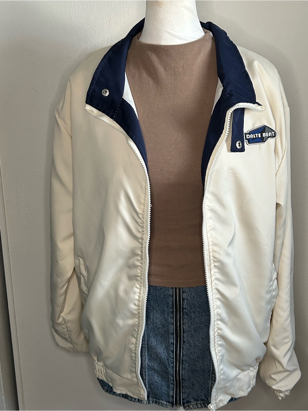 Vintage Dalte Beat White Bomber Windbreaker Jacket